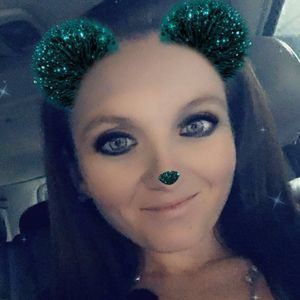 Meet your Posher, Nikki